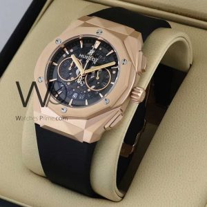 ساعه منHUBLOT تعمل بعدادات بلون اسود وسير اسود من المطاط