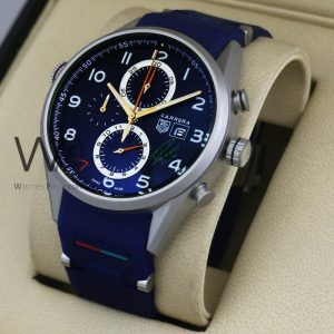 ساعه من ِTAG HEUER carrera تعمل بعدادات بلون ازرق وسير ازرق من المطاط