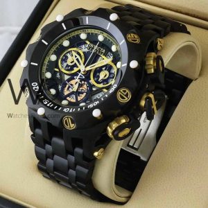 ساعة من ِinvicta تعمل بعدادات بلون اسود وسير اسود من المعدن