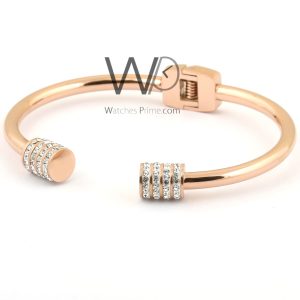 Women’s rose gold diamond bracelet, luxurious design