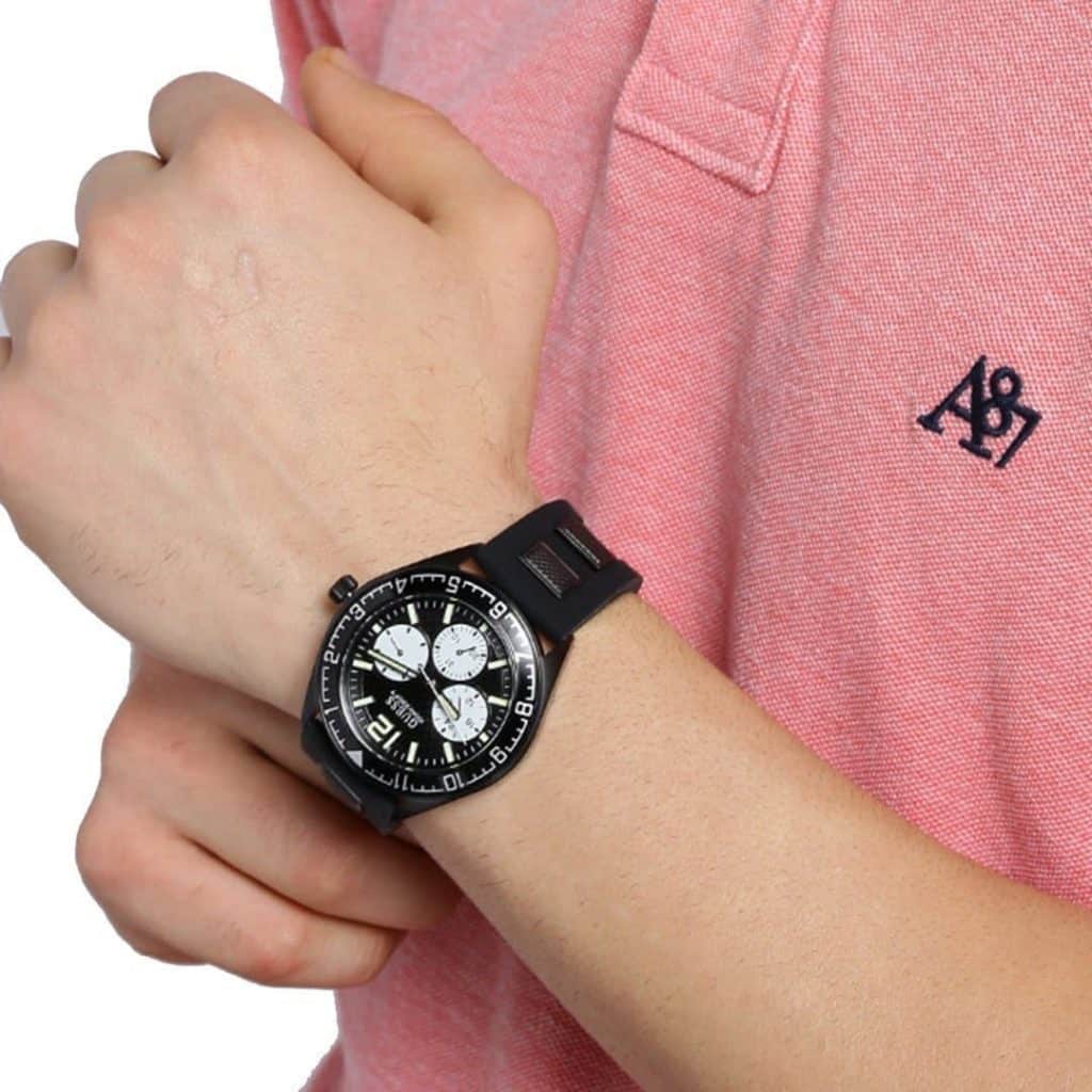 Guess Watch Pacific W1167G2 | Watches Prime