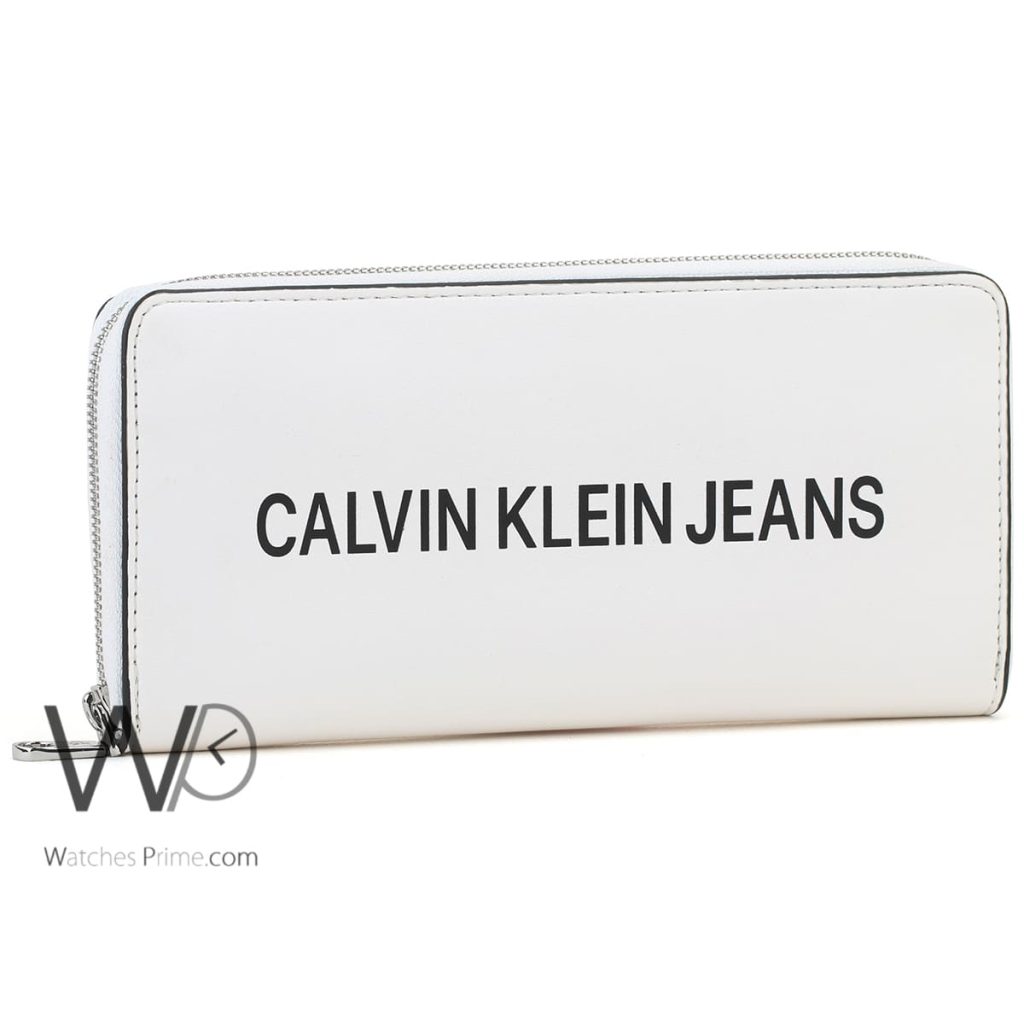 محفظة حريمي CK كالفن كلاين Calvin Klein ابيض | واتشز برايم