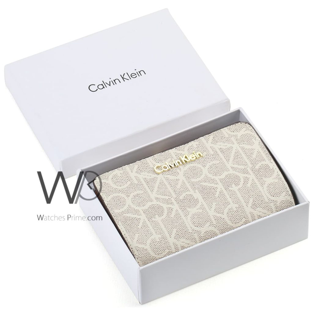 محفظة حريمي CK كالفن كلاين Calvin Klein ابيض | واتشز برايم
