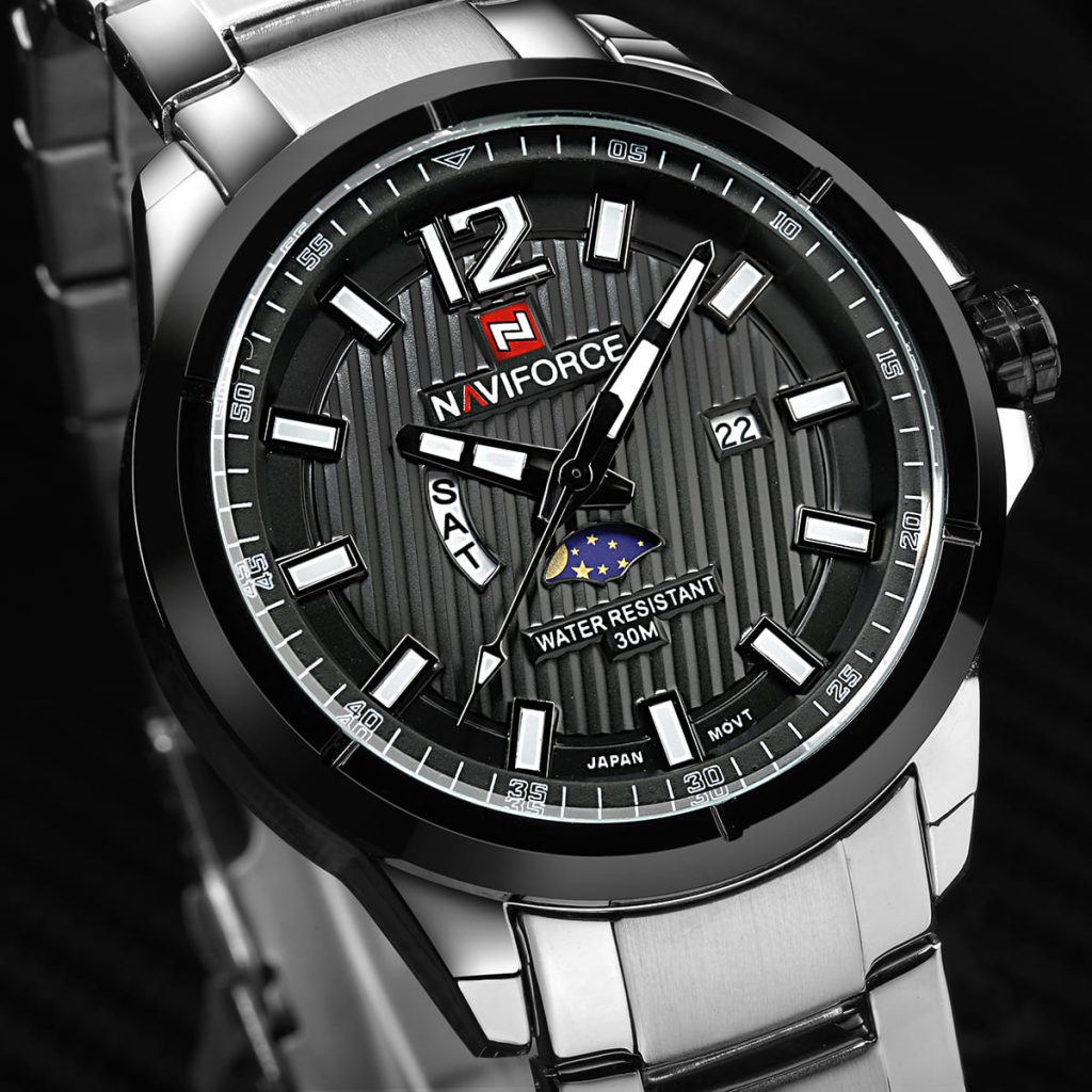 Buy Original Naviforce NF9084-S-B Analog Water Resistant 30M Wrist Watch For Men - ✓ With Black Dial - ✓ Metal Silver Strap - ✓ Quartz (Battery) Movement