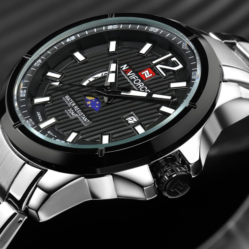 Buy Original Naviforce NF9084-S-B Analog Water Resistant 30M Wrist Watch For Men - ✓ With Black Dial - ✓ Metal Silver Strap - ✓ Quartz (Battery) Movement