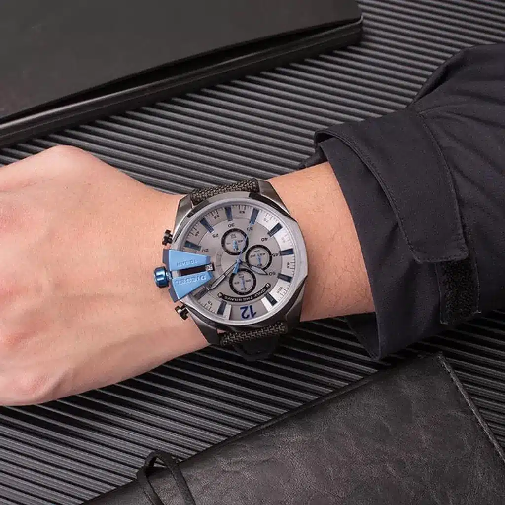 Diesel Men's Watch Mega Chief DZ4500 | Watches Prime