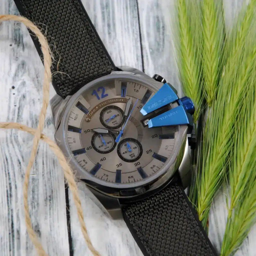 Diesel Men's Watch Mega Chief DZ4500 | Watches Prime
