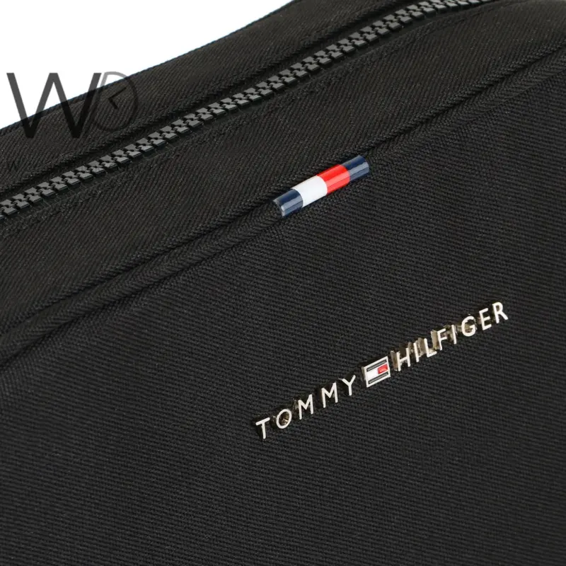 حقيبة يد رجالية تومي Tommy Hilfiger اسود | واتشز برايم