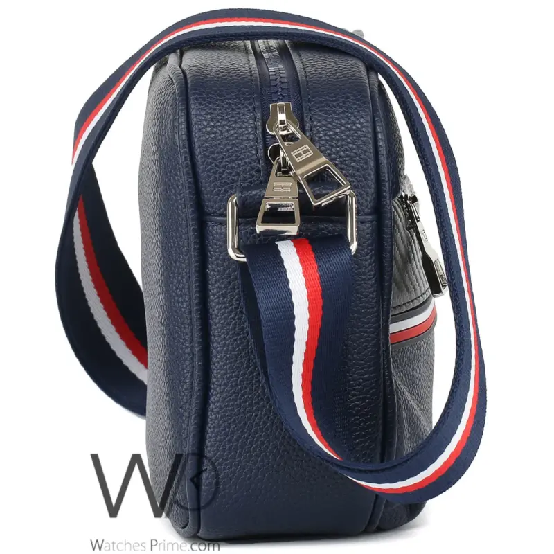 شنطة كتف رجالي تومي هيلفيغر Tommy جلد ازرق | واتشز برايم
