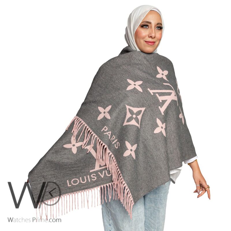 شال سكارف ماركة لويس فيتون LV من صوف الكشمير بلون بيج روز | واتشز برايم