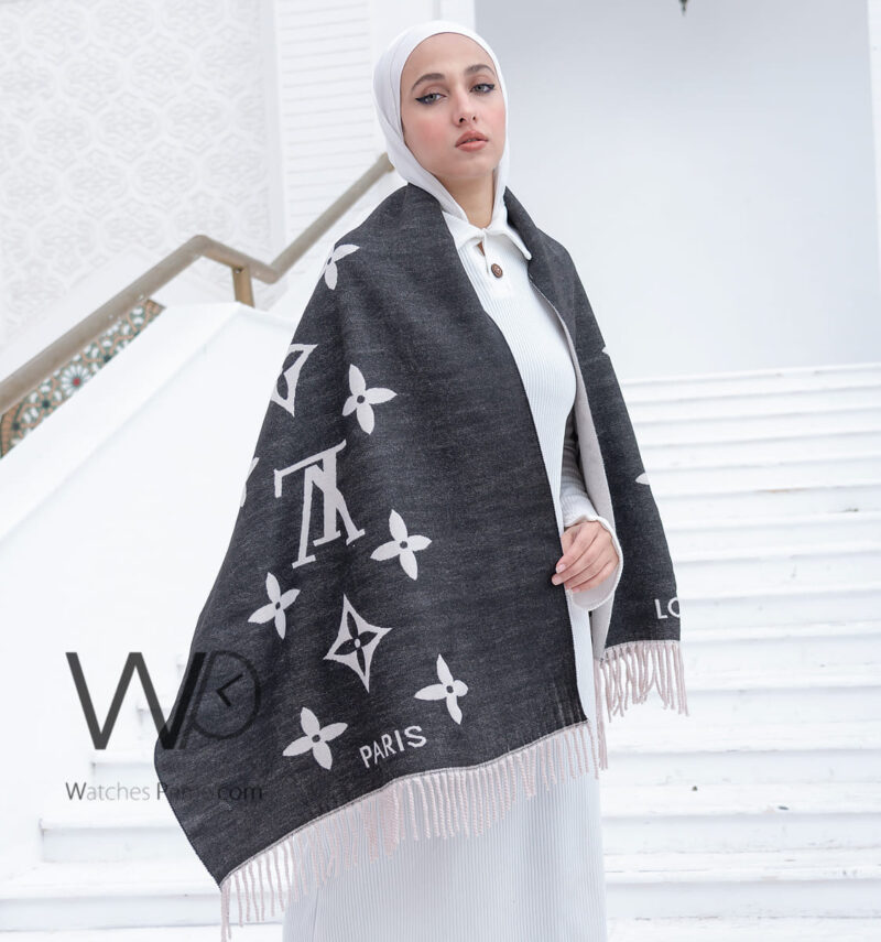 شال سكارف ماركة لويس فيتون LV من صوف الكشمير بلون اسود | واتشز برايم