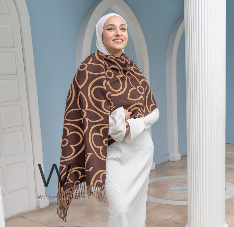 شال سكارف ماركة لويس فيتون LV من صوف الكشمير بلون بني | واتشز برايم